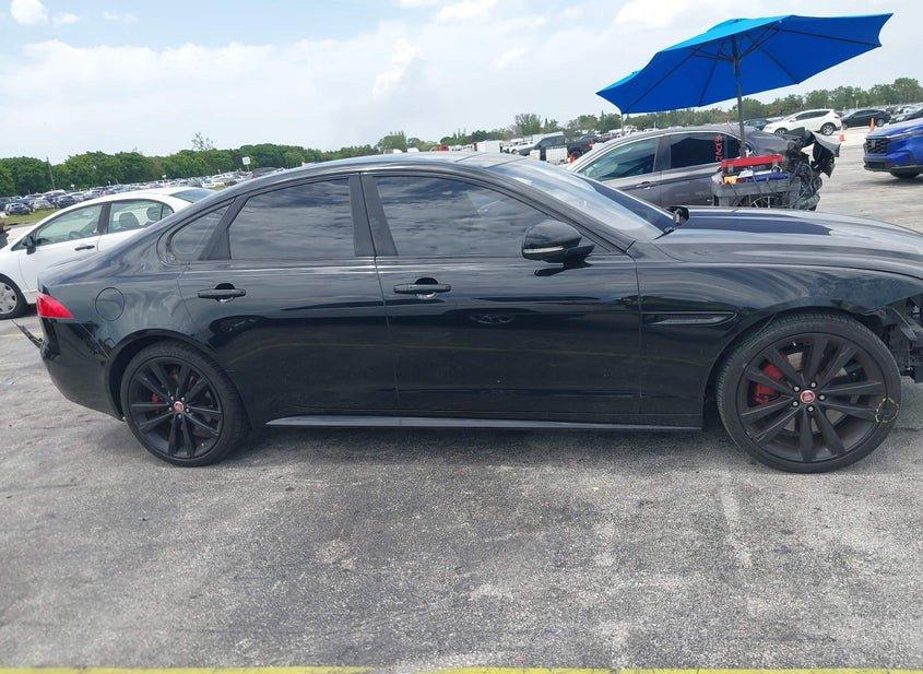 Jaguar Xf