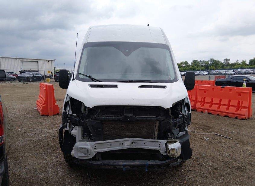 Ford Transit-250 Cargo Van