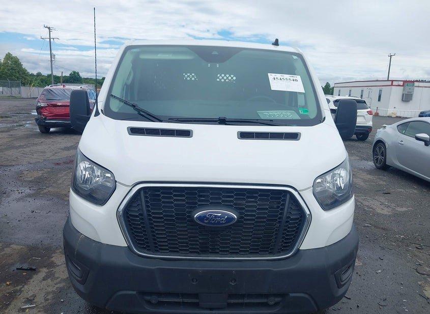 Ford Transit-250