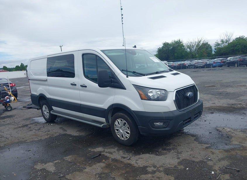 Ford Transit-250