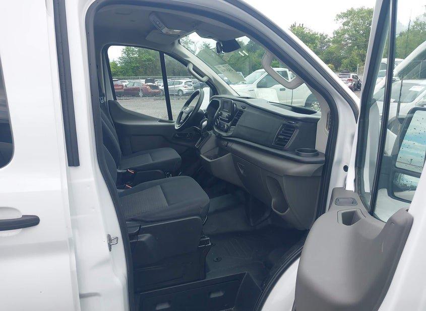 Ford Transit-250
