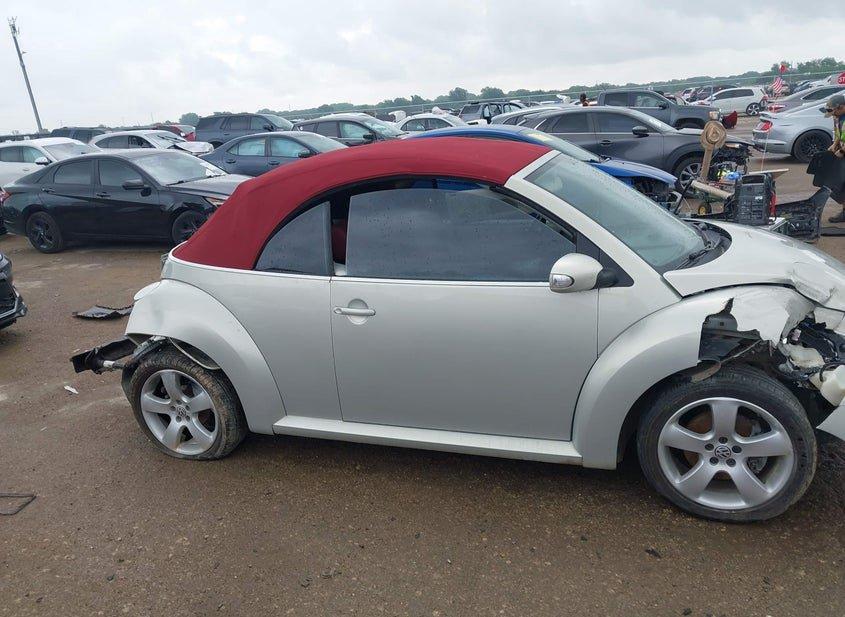 Volkswagen New Beetle