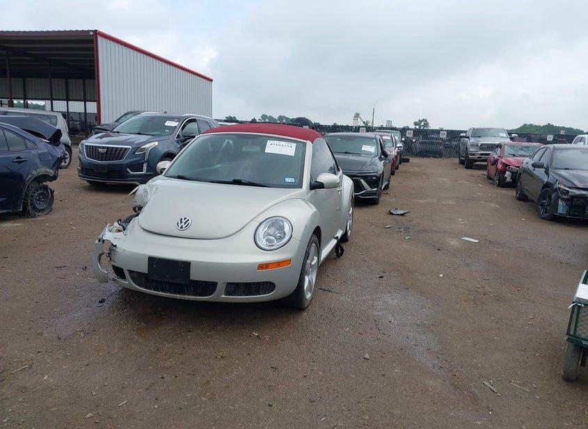 Volkswagen New Beetle