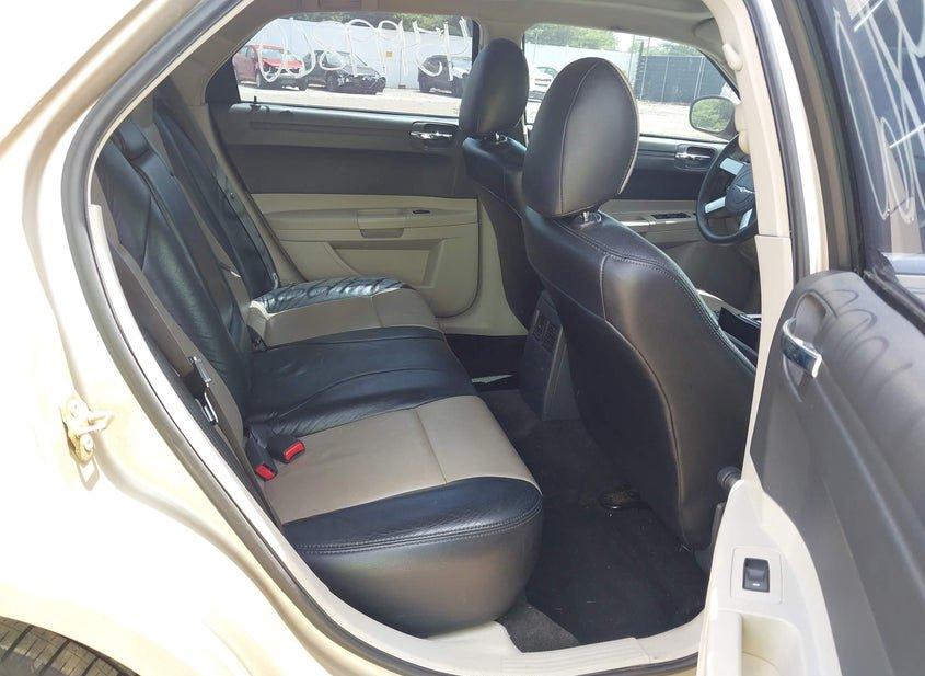 Chrysler 300