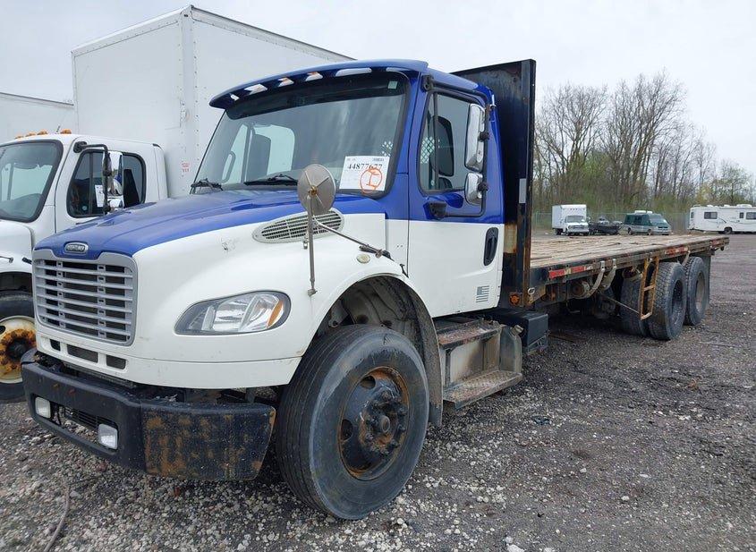 Freightliner M2
