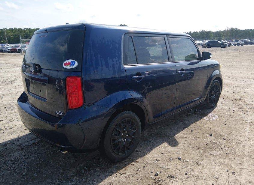 Scion Xb
