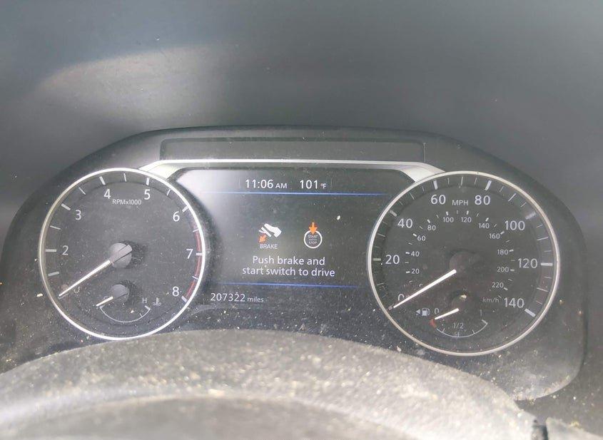 Nissan Altima