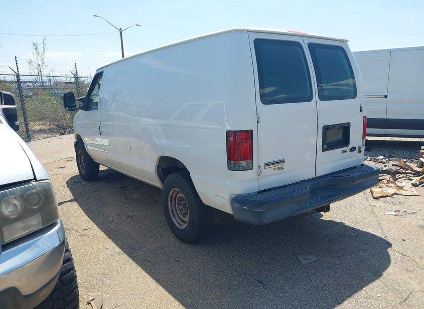 Ford E-350 Super Duty
