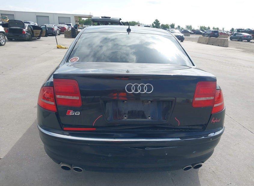 Audi S8