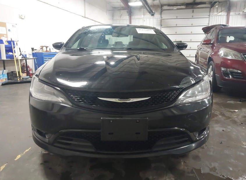 Chrysler 200