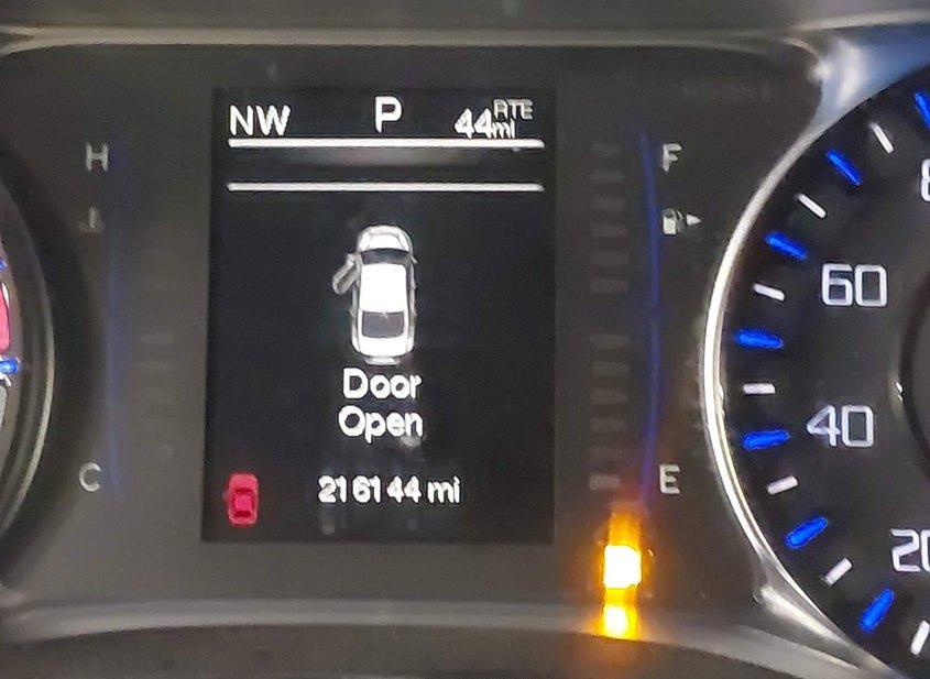 Chrysler 200