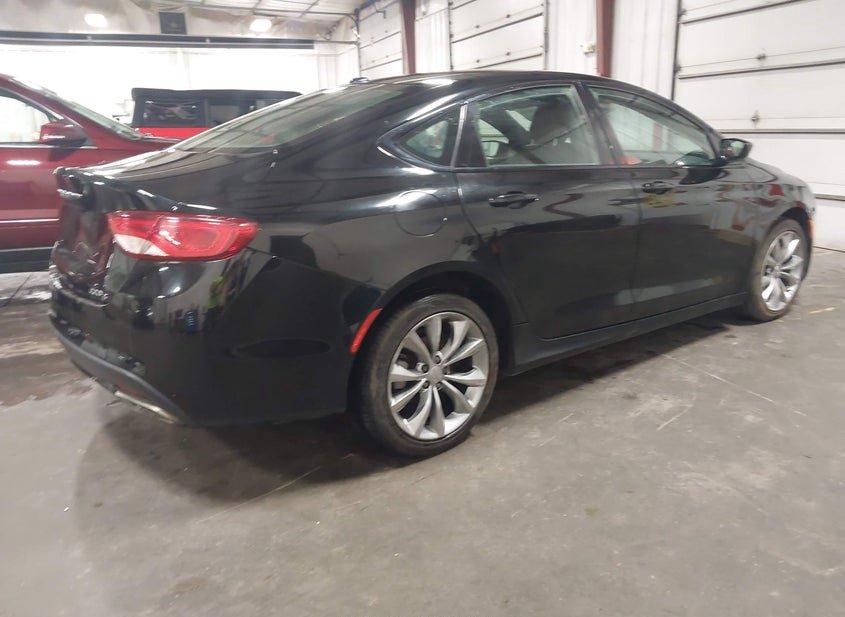 Chrysler 200