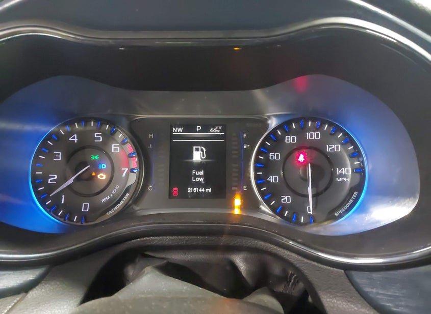Chrysler 200