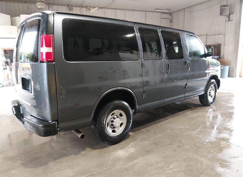 Chevrolet Express 2500