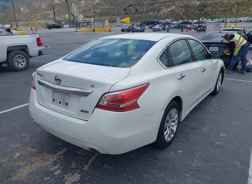 Nissan Altima