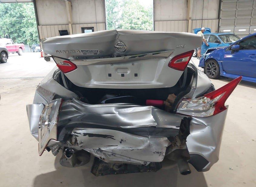 Nissan Altima