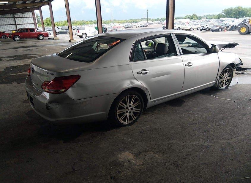 Toyota Avalon