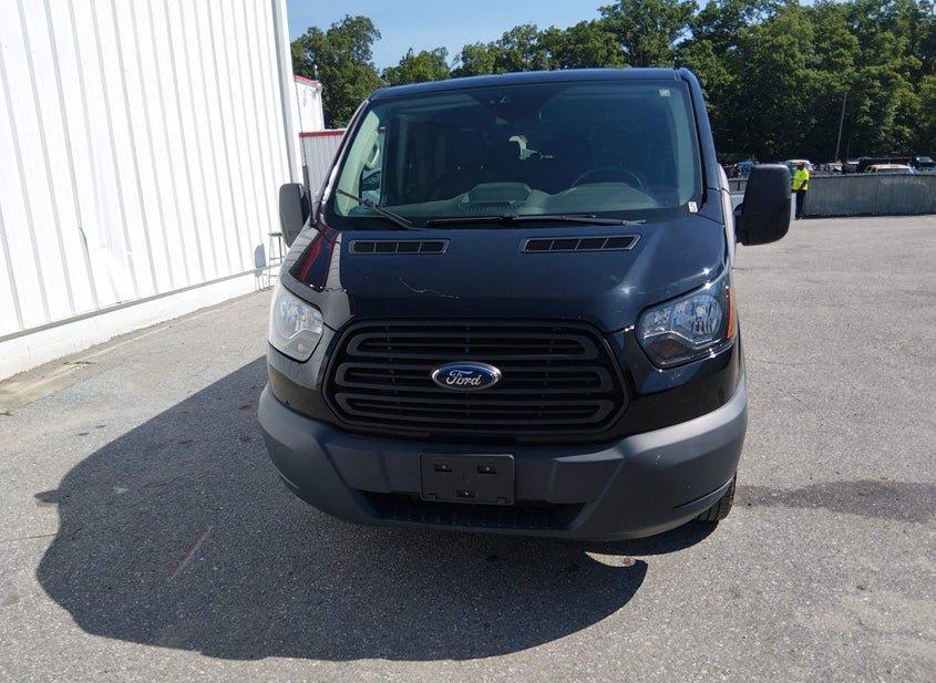 Ford Transit-350