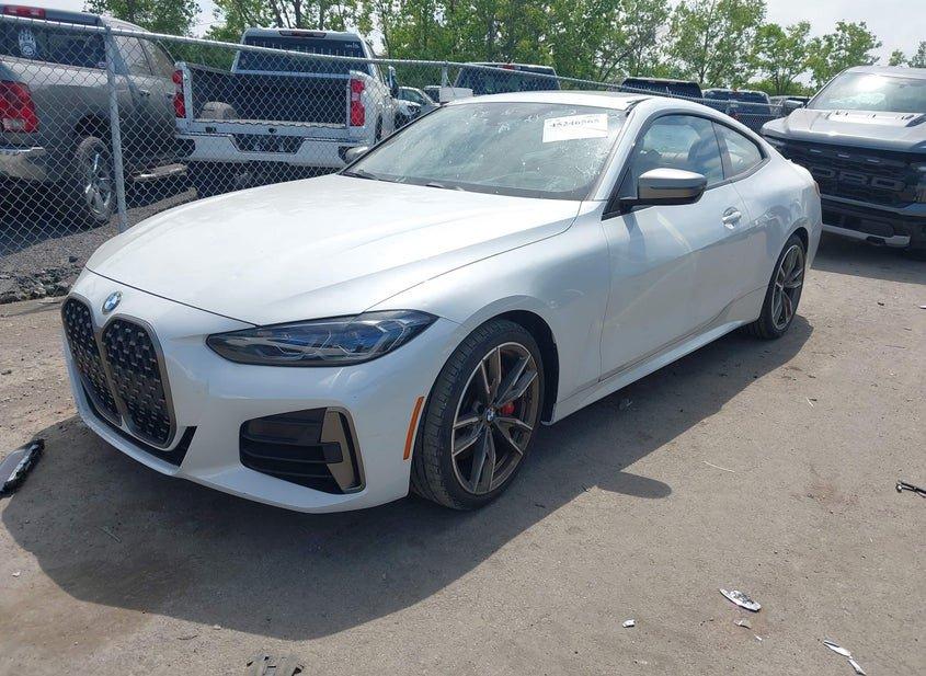 BMW M440I