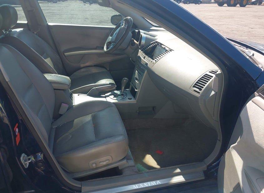 Nissan Maxima