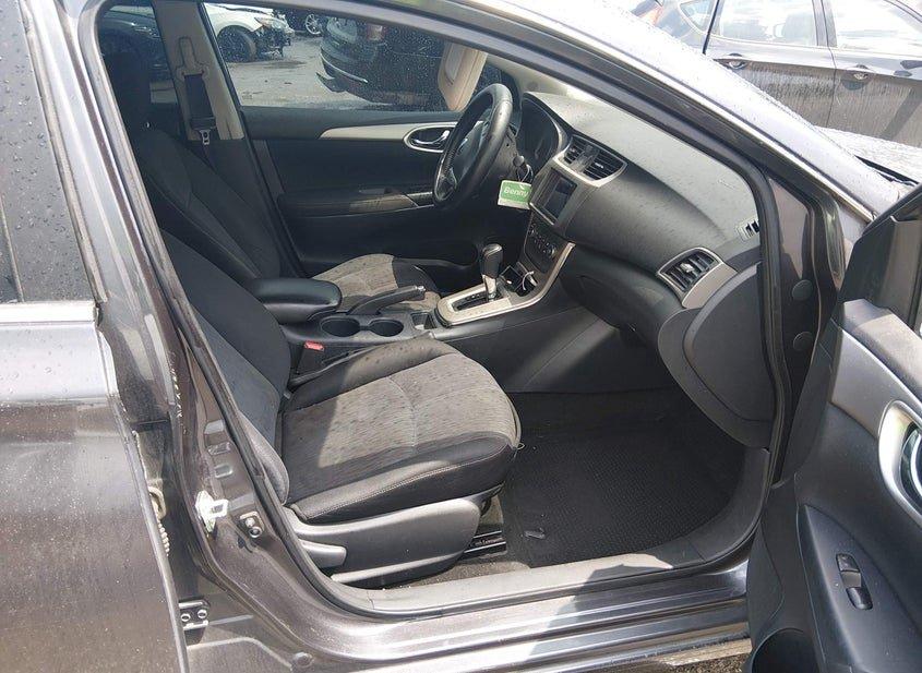 Nissan Sentra