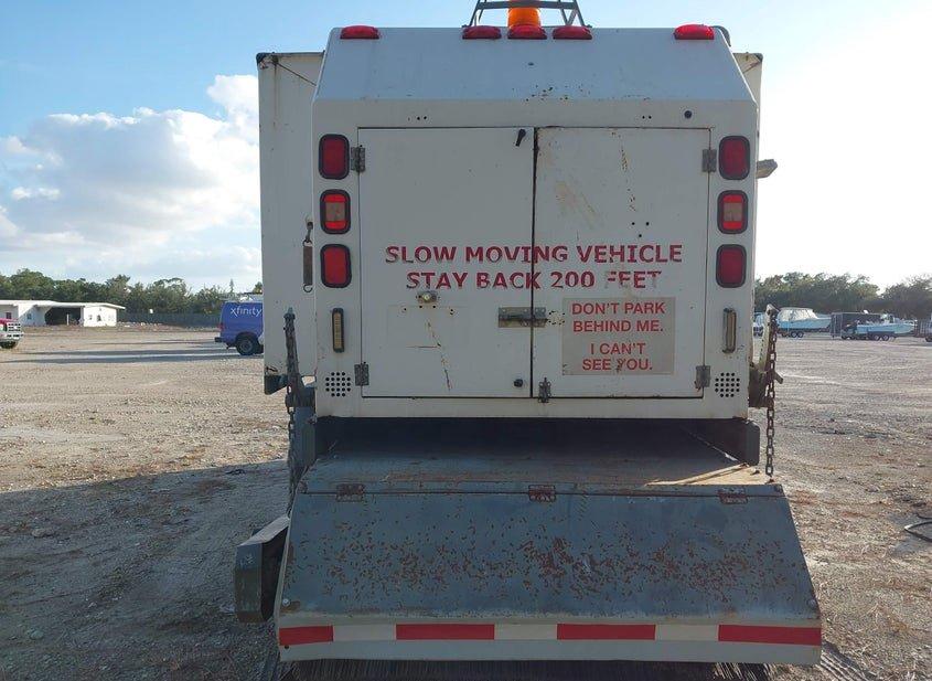 Freightliner Medium Conventional