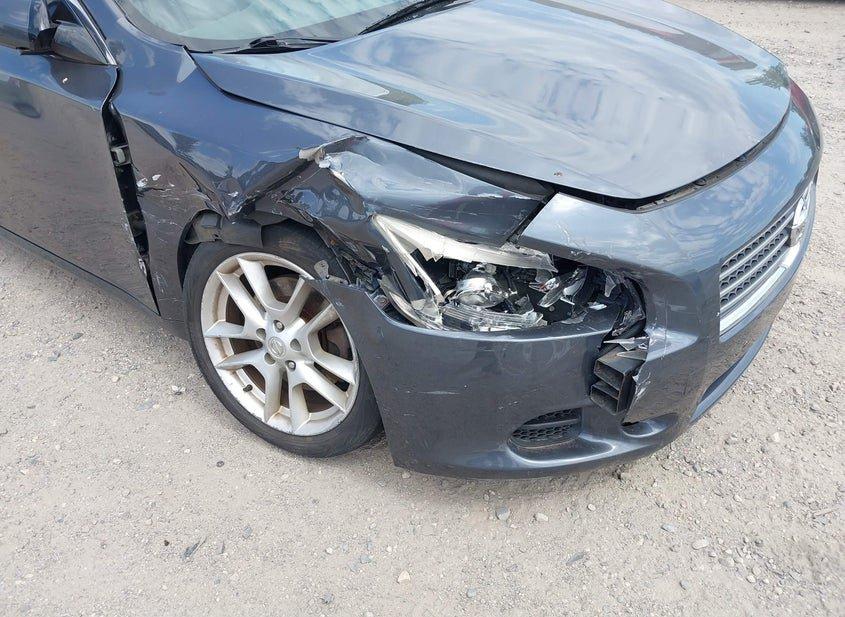 Nissan Maxima