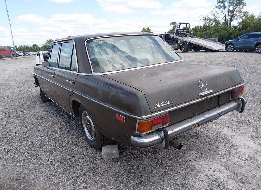 Mercedes-Benz 250 C