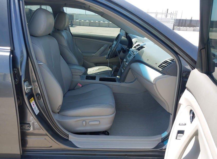 Toyota Camry Hybrid