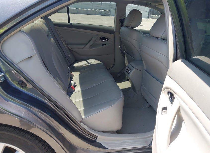 Toyota Camry Hybrid