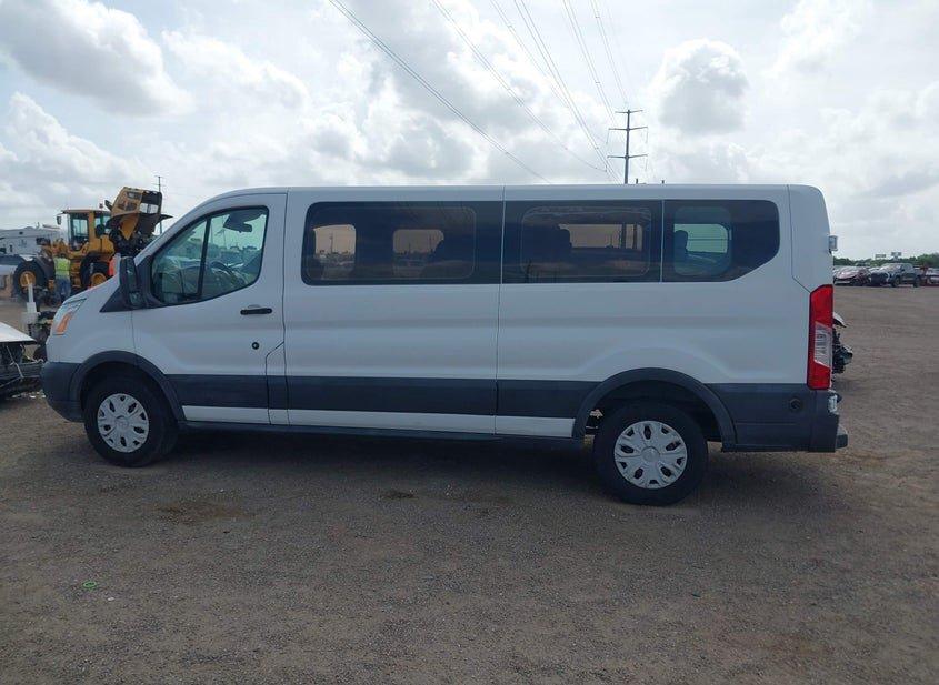 Ford Transit-350