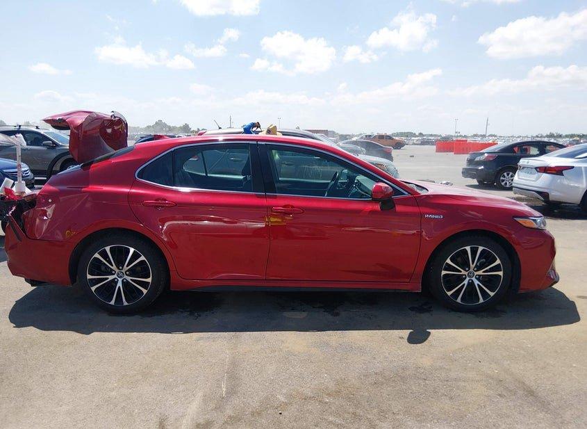 Toyota Camry Hybrid