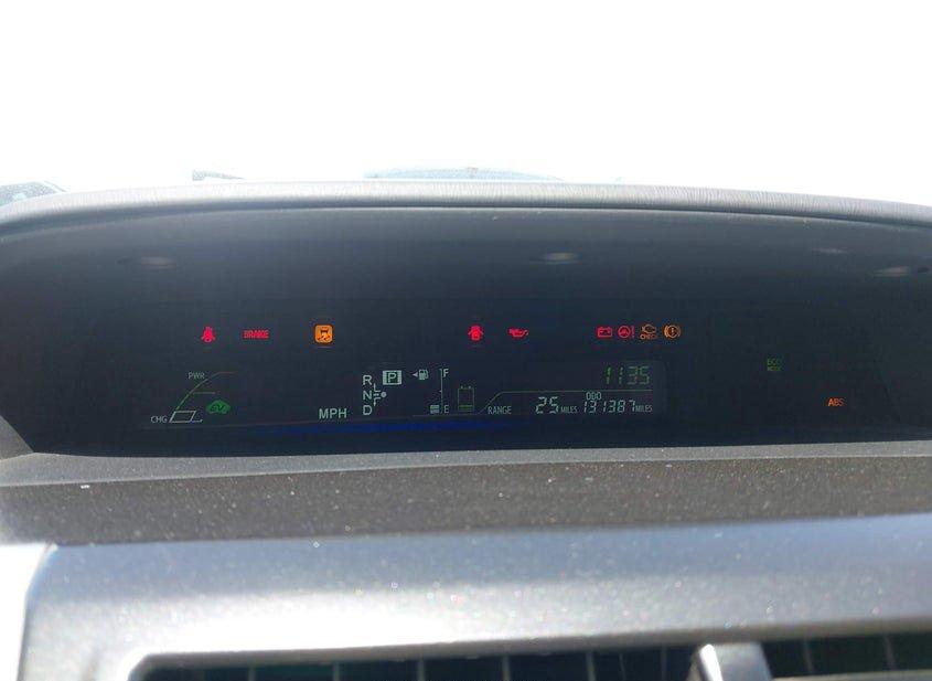 Toyota Prius V