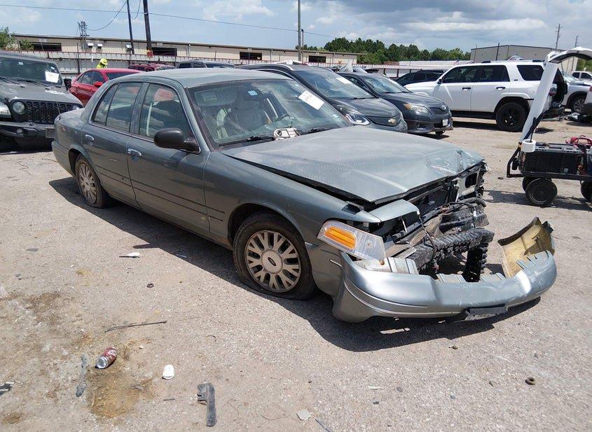 Ford Crown Victoria