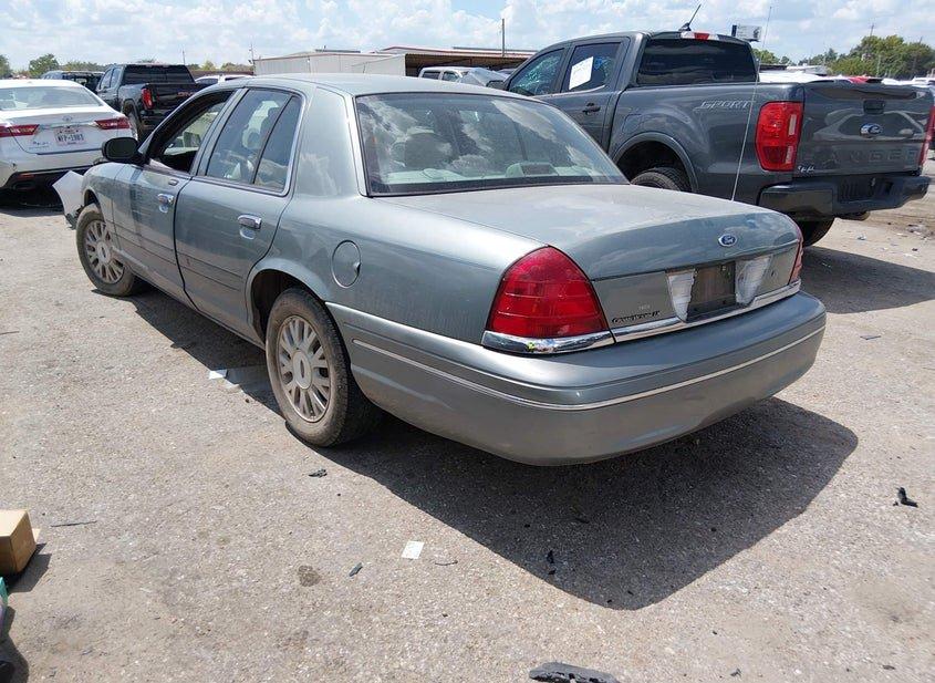 Ford Crown Victoria