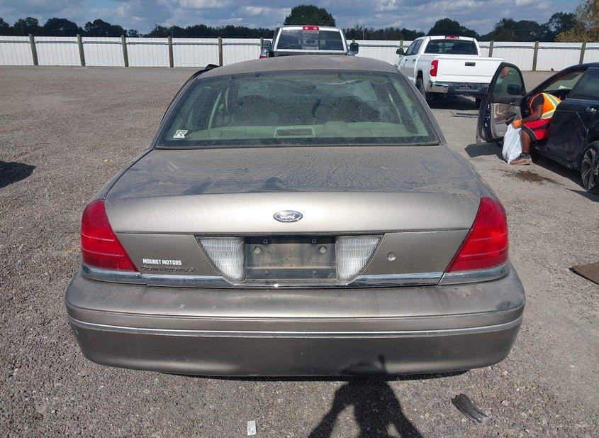 Ford Crown Victoria