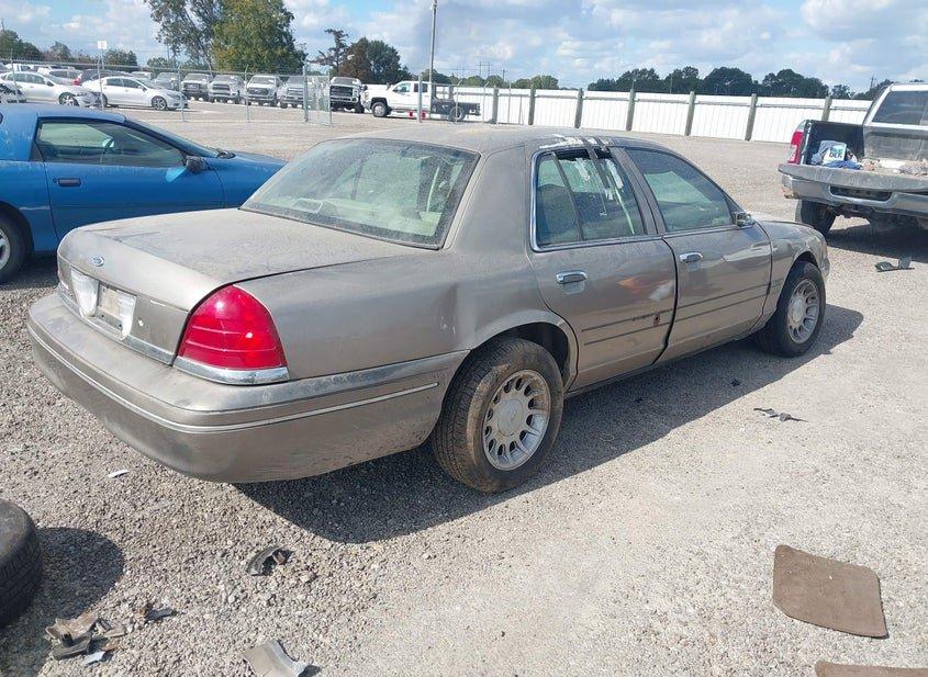 Ford Crown Victoria