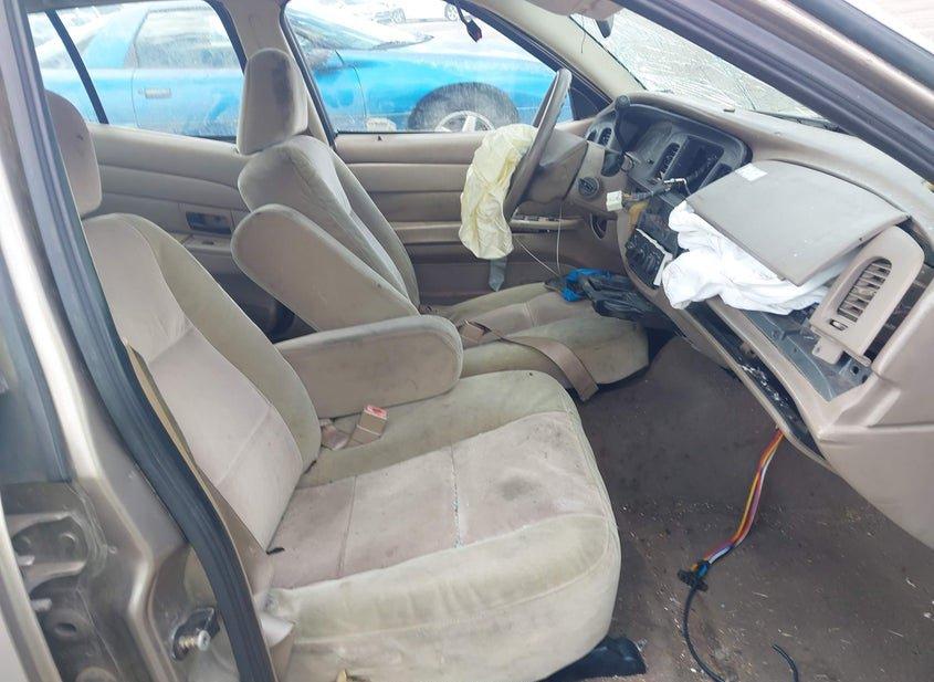 Ford Crown Victoria