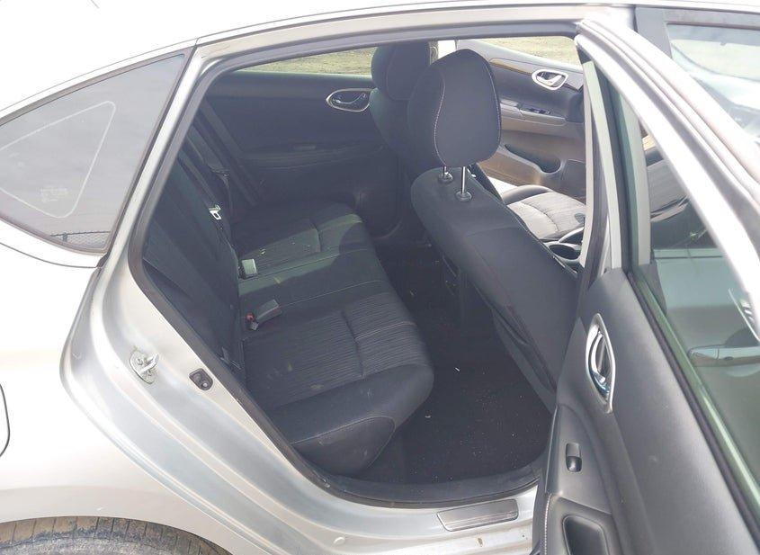 Nissan Sentra