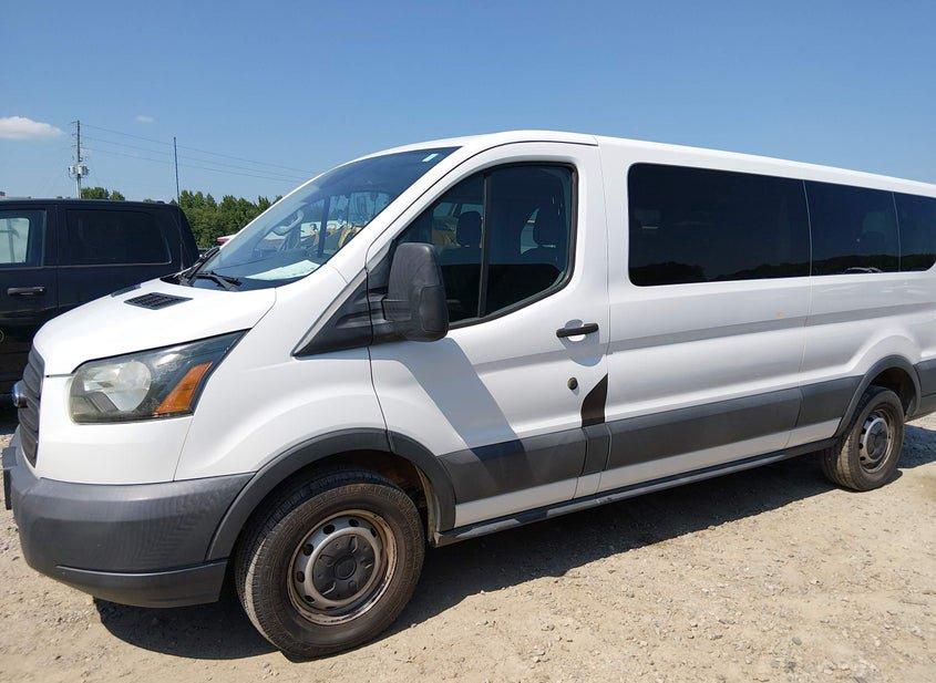 Ford Transit-350