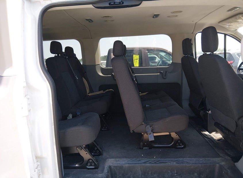 Ford Transit-350