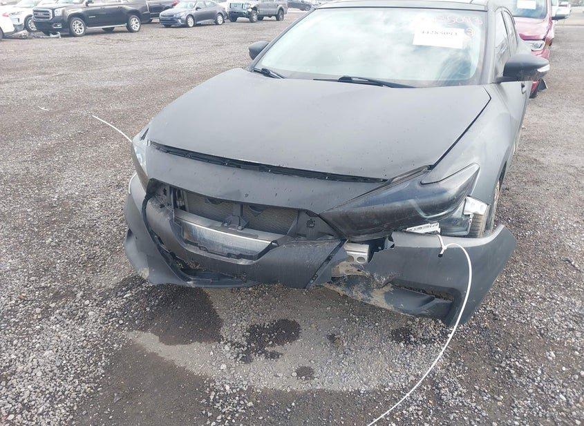 Nissan Maxima