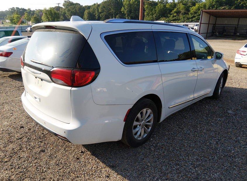 Chrysler Pacifica