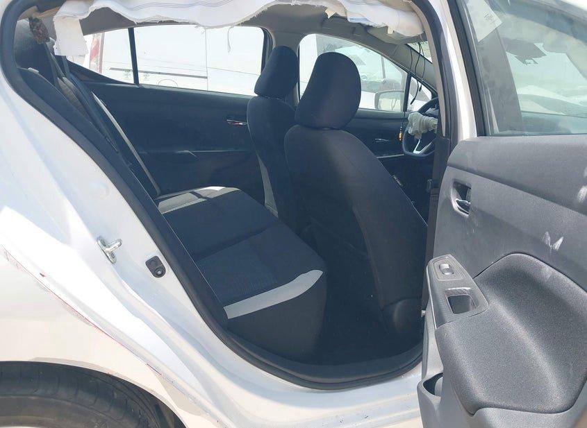 Nissan Versa
