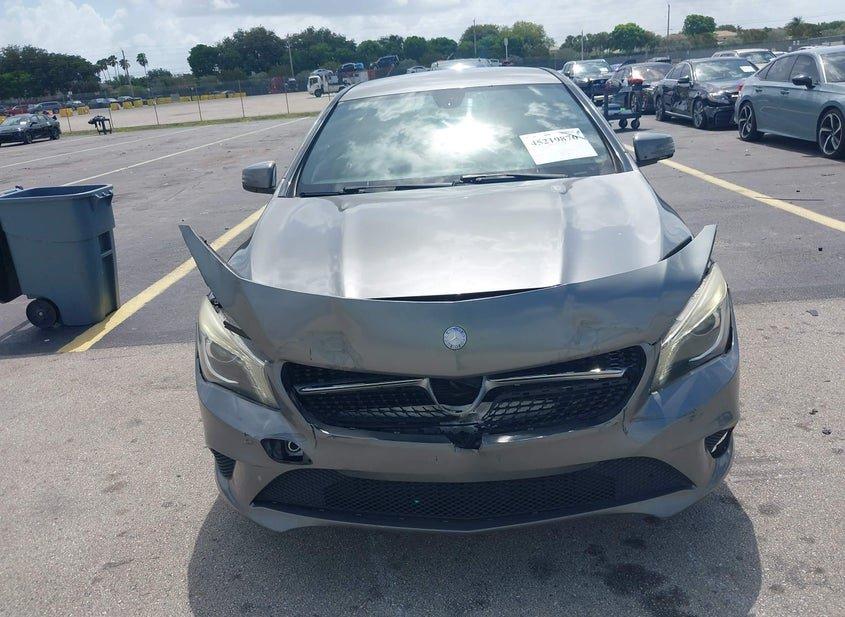 Mercedes-Benz Cla 250