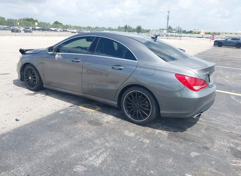 Mercedes-Benz Cla 250