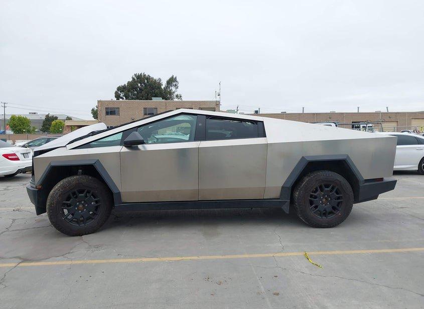 Tesla Cybertruck