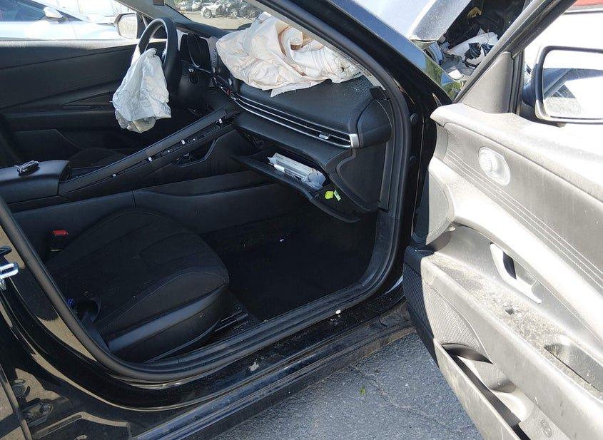 Hyundai Elantra Hybrid