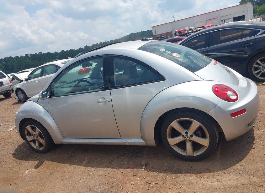 Volkswagen New Beetle Coupe