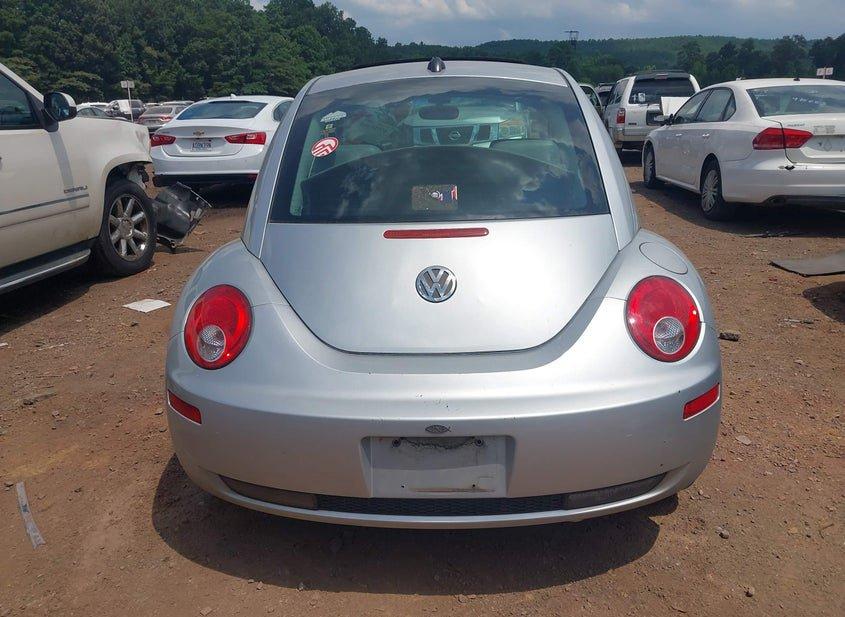 Volkswagen New Beetle Coupe